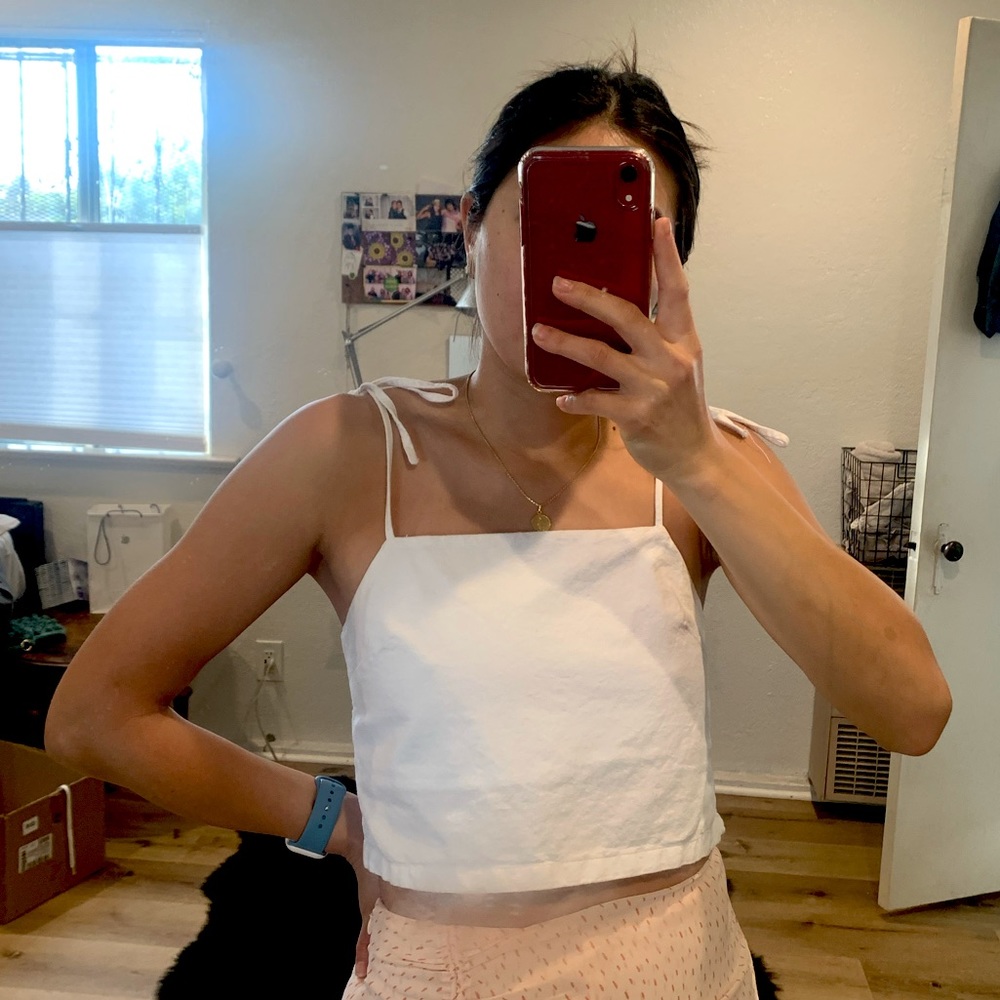 Brandy Melville tie strap crop tank